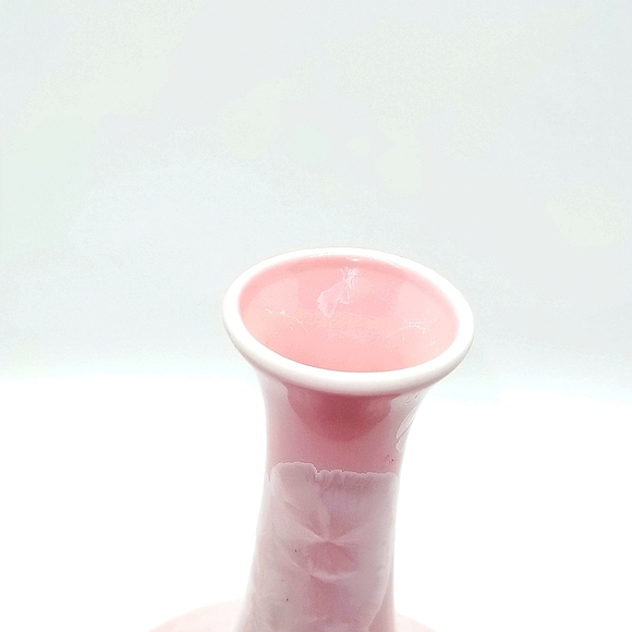 SOLD       Vintage Crystalline Pottery Vase in Rare Pink 7 in tall - Picture 2 of 10